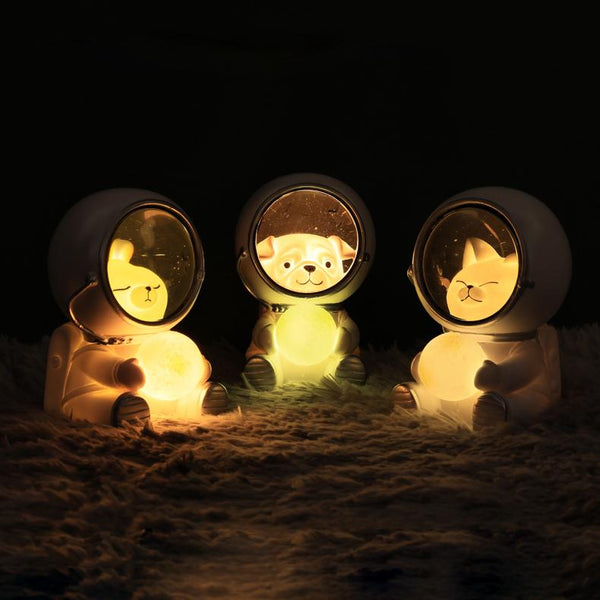 Cute Pet Astronaut Night Light