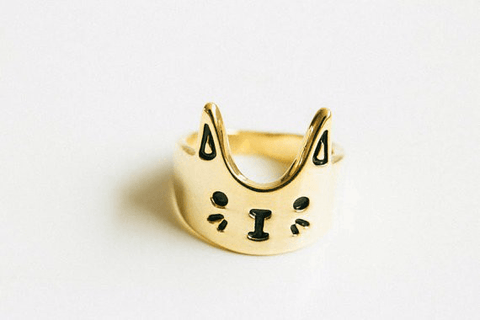 Whiskers Crown Cat Ring - Meowaish